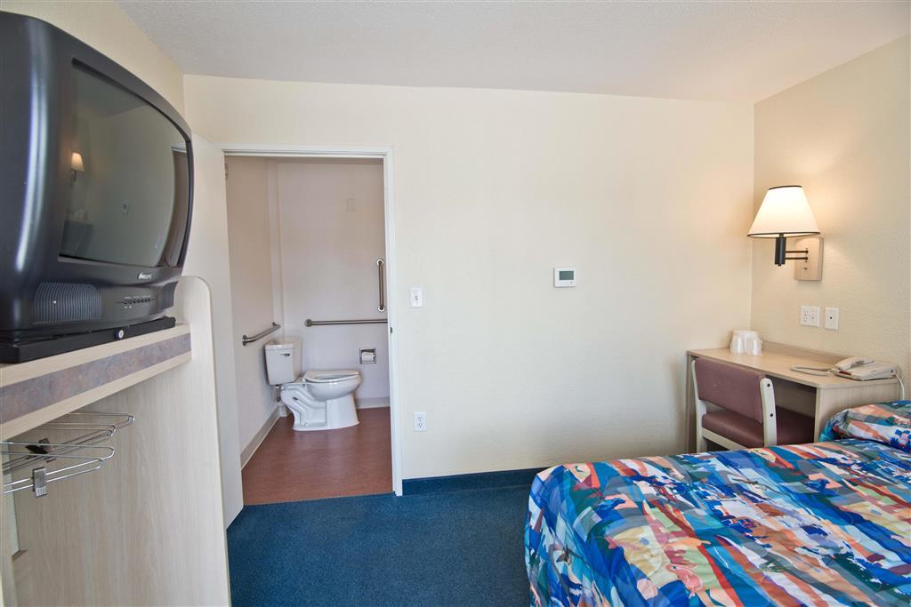 Motel 6-Reno, Nv - Virginia Plumb Номер фото